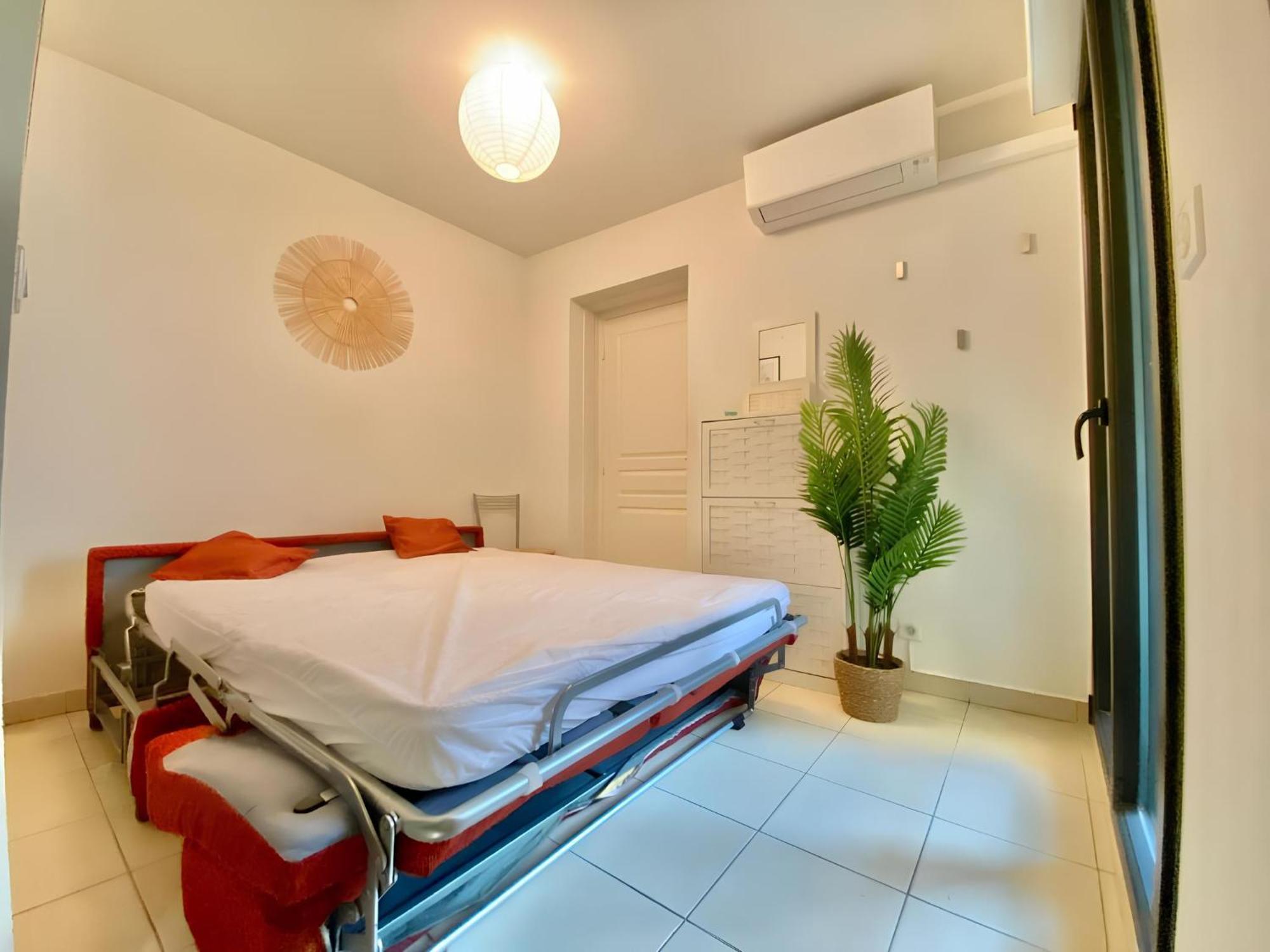 "L'Alhambra" Proche Gare Et Centre Apartment Menton Exterior photo