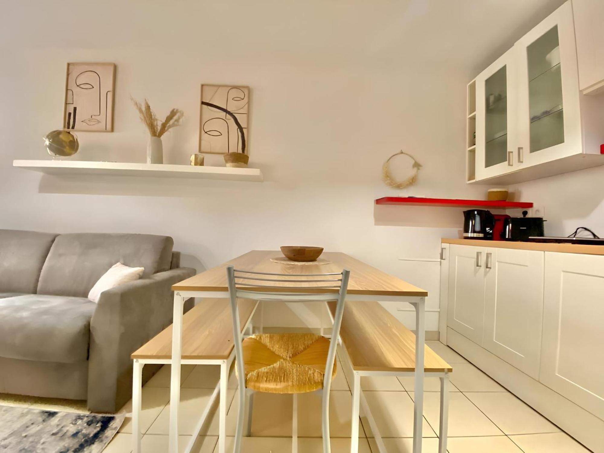 "L'Alhambra" Proche Gare Et Centre Apartment Menton Exterior photo
